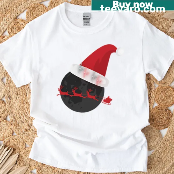 Minimalist Christmas T-shirt with Ho Ho Ho design