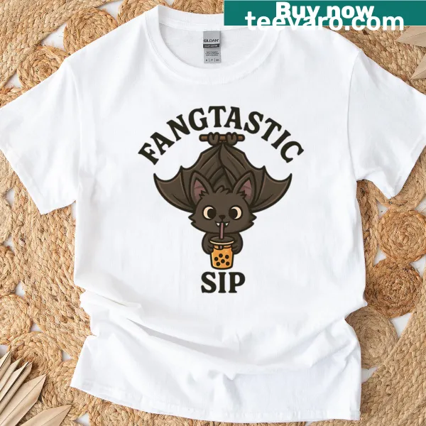 Cute bat drinking bubble tea Halloween T-shirt