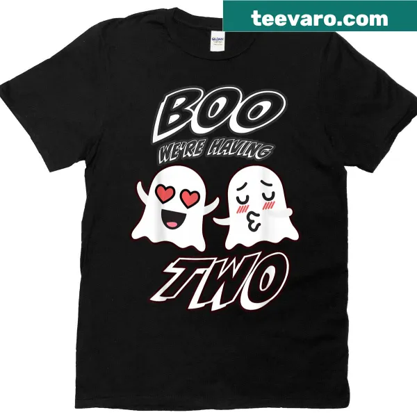 Vintage cute couple ghosts design for pregnancy reveal t-shirt
