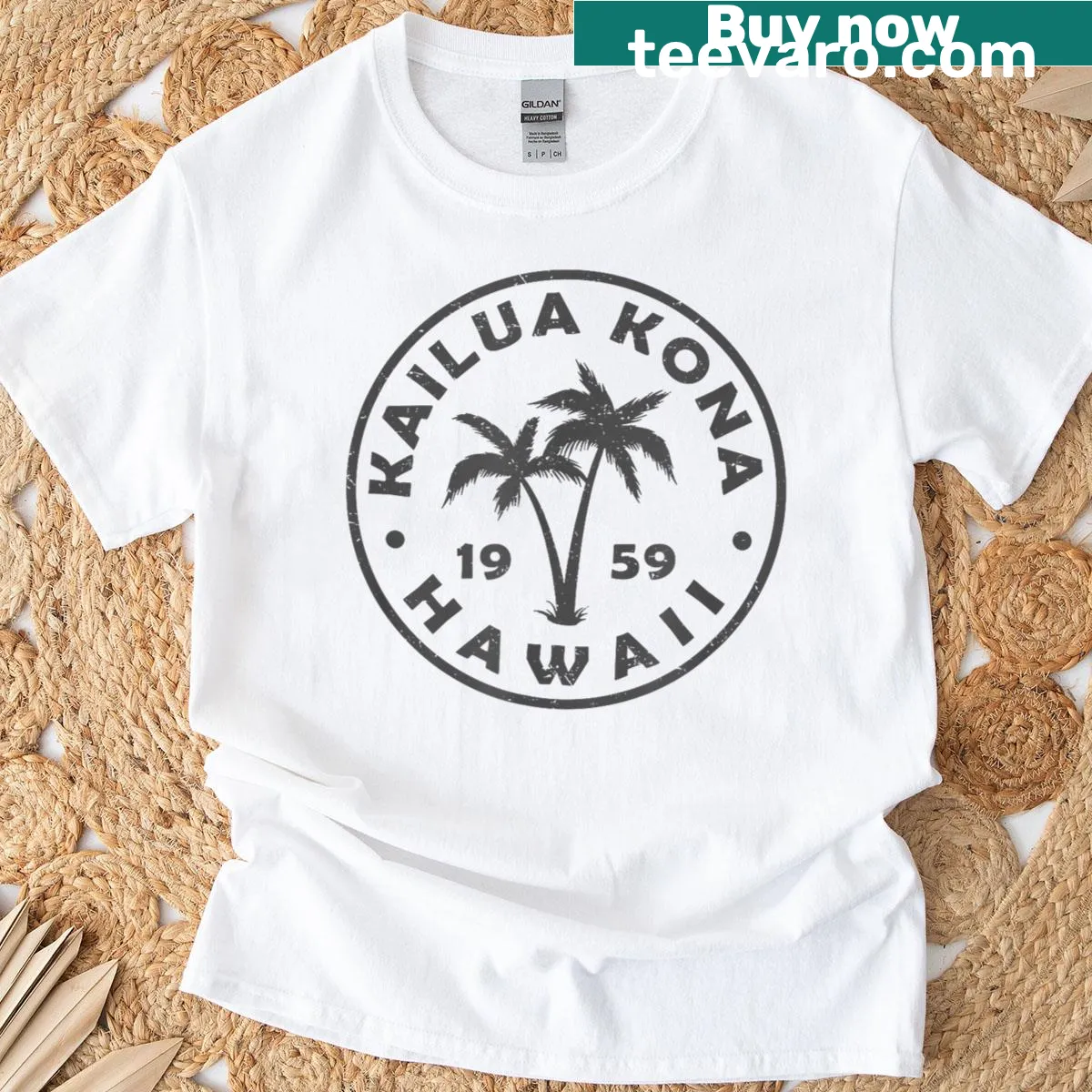Illustration of a palm tree on T-shirt representing Kailua-Kona — on a men's t-shirt