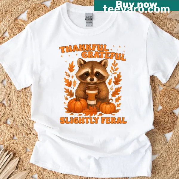 Funny raccoon graphic with Thanksgiving theme on t-shirt