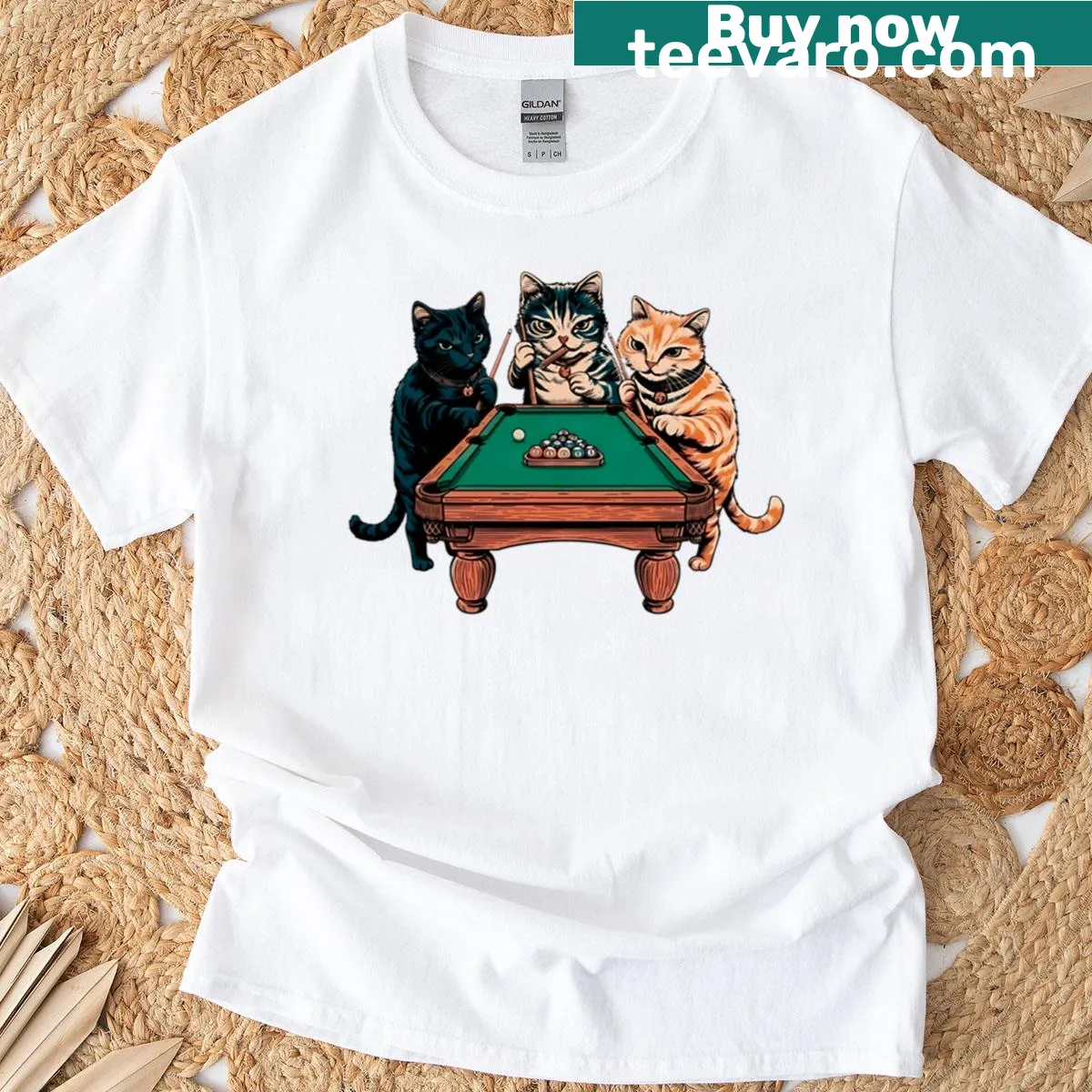 Illustration of cats playing billiards on a t-shirt — on a men's t-shirt
