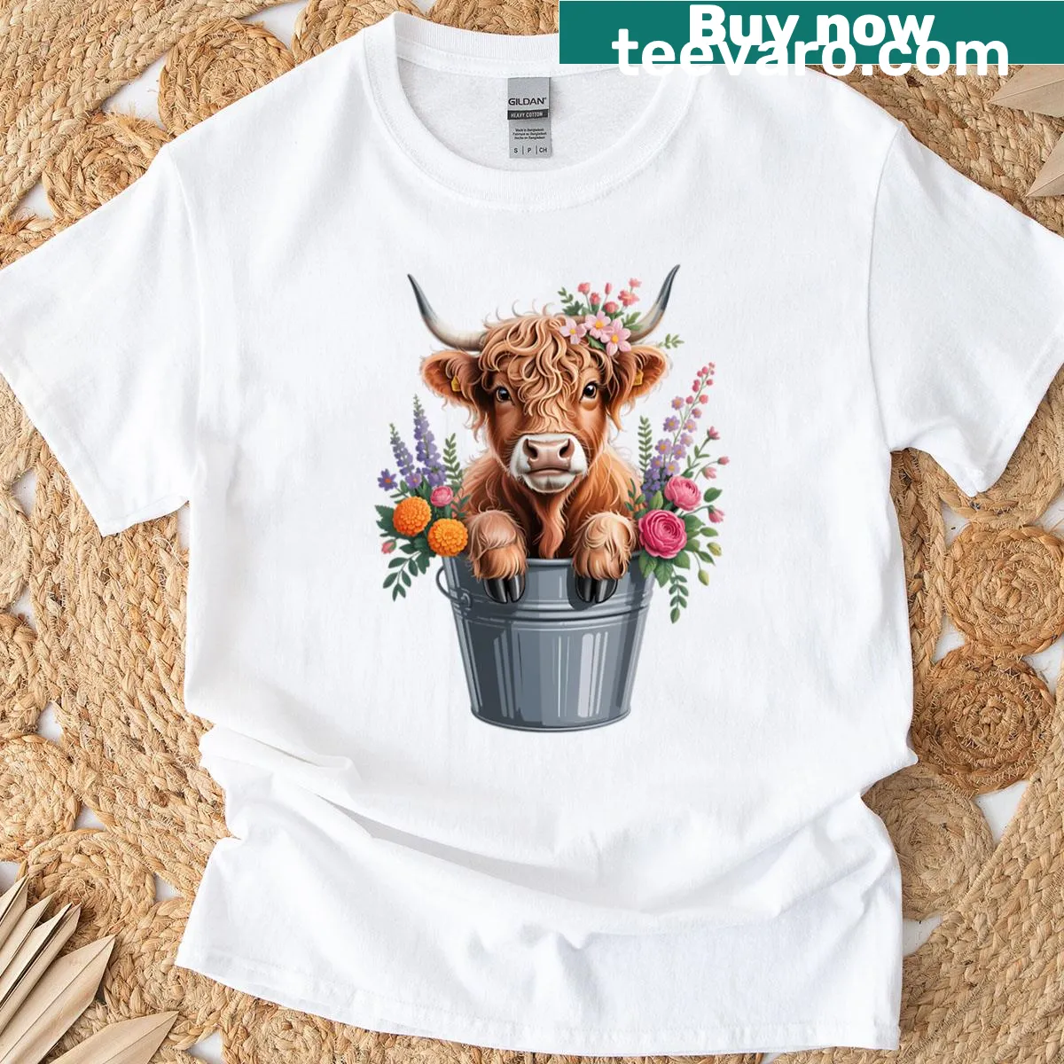 Illustration of a baby Highland cow with flowers on a t-shirt — on a men's t-shirt