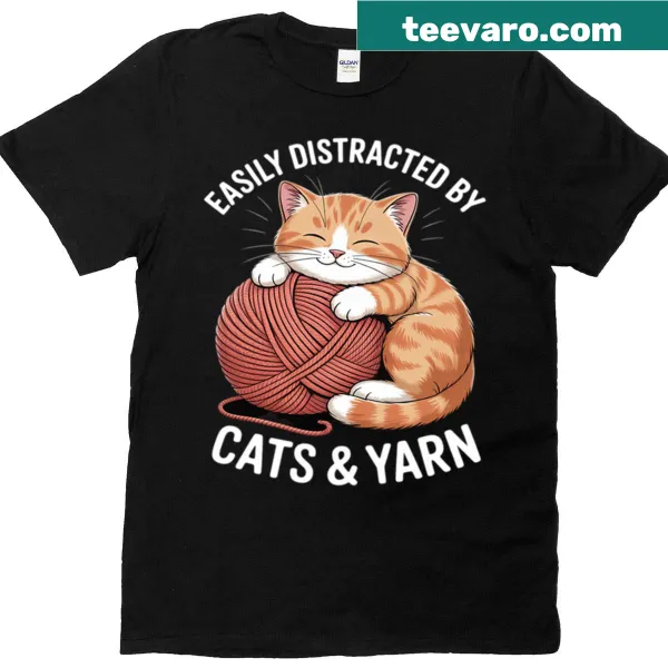 Cute t-shirt with cats and yarn design for kitten lovers