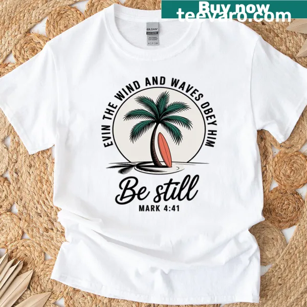 Illustration of wind and waves on a beach T-shirt
