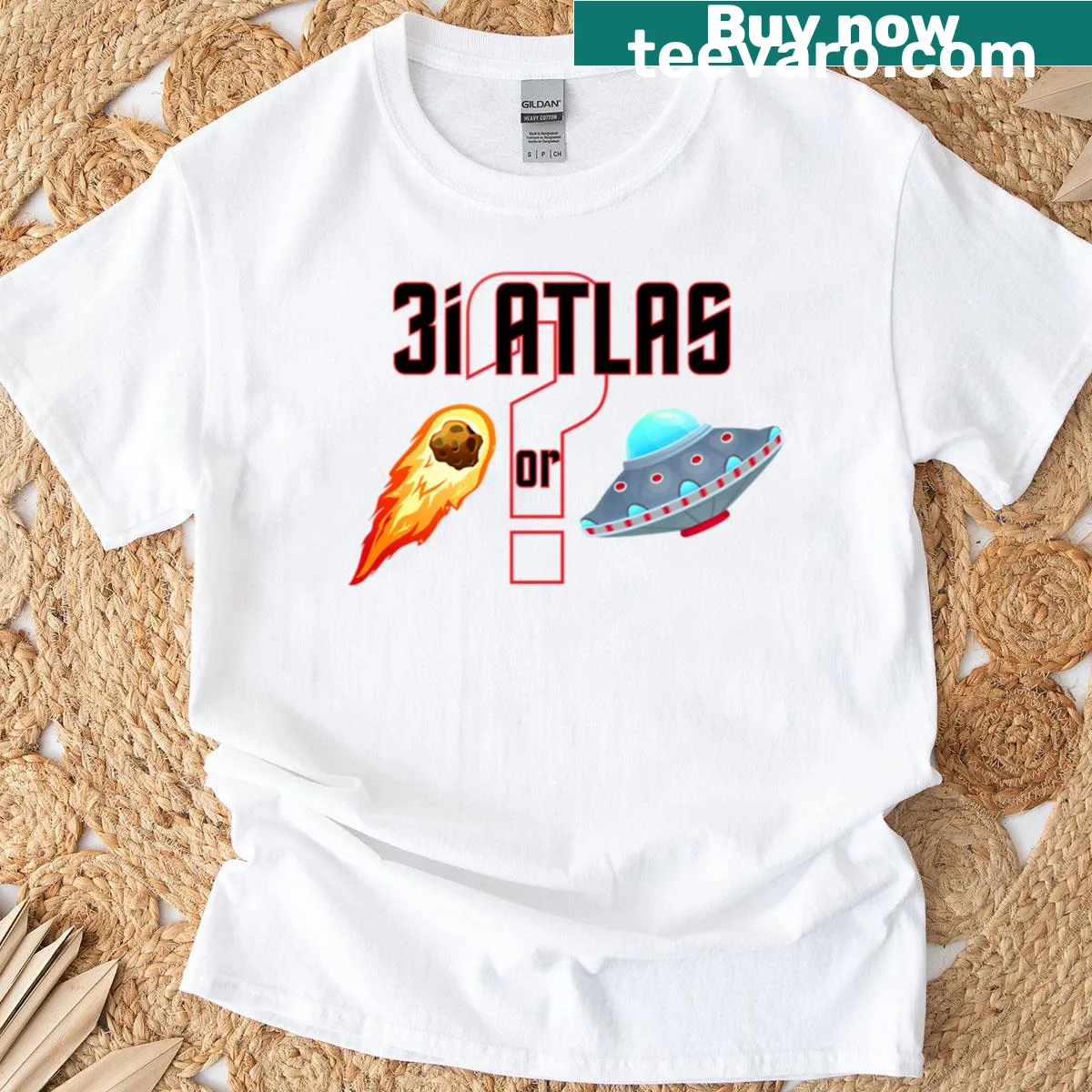 Oversized T-shirt with abstract '3i Atlas' text design — on a men's t-shirt