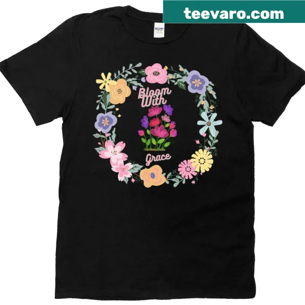 Oversized T-shirt featuring a floral graphic