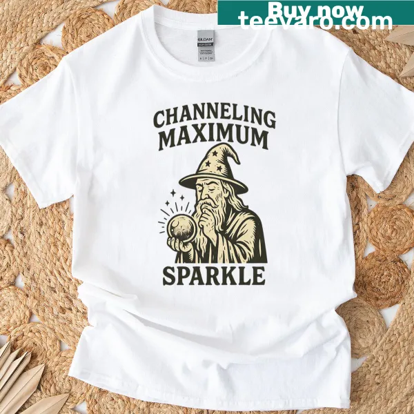 Oversized T-shirt with vintage wizard and crystal ball design