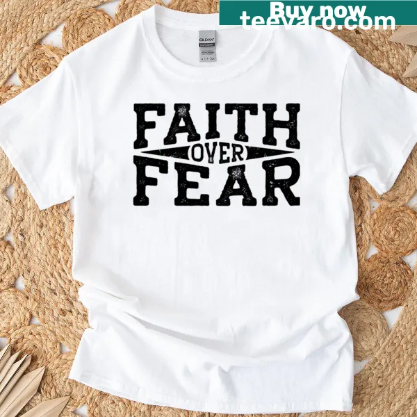 Oversized T-shirt with retro 'Faith Over Fear' graphic