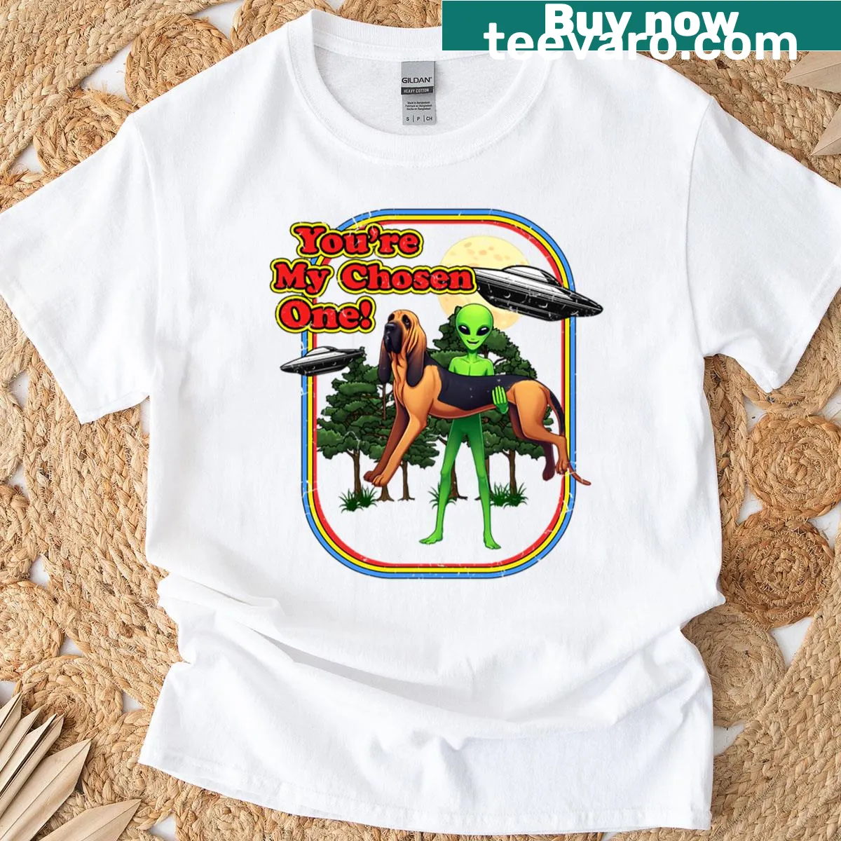 Funny alien dog design featuring a Bloodhound on an oversized T-shirt — on a men's t-shirt