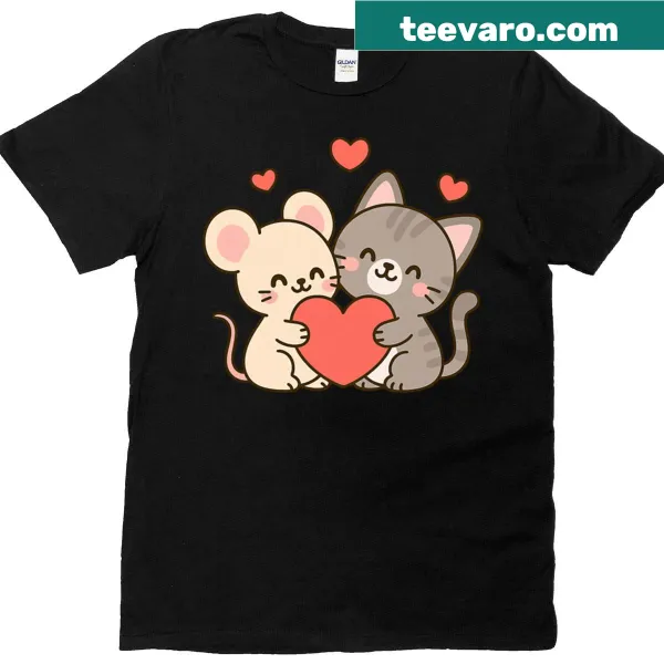 Oversized T-shirt featuring mouse and cat love graphic