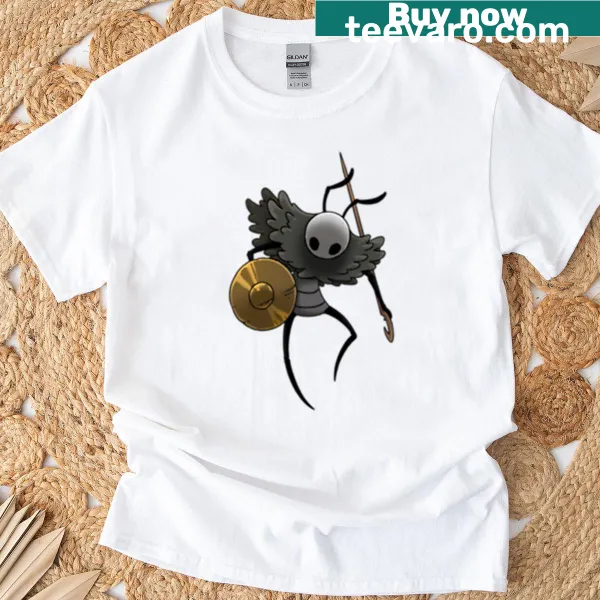 Oversized T-shirt featuring the character Seth, a shrine guardian