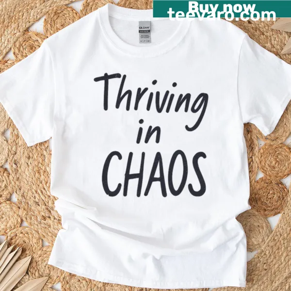Fitted t-shirt with distressed 'Thriving In Chaos' text design
