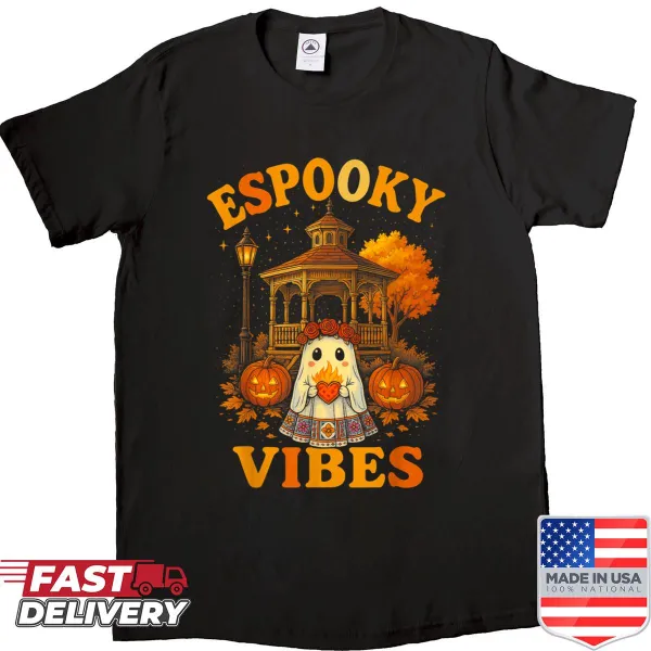 Halloween shirt with cute ghosts and Mexican conchas