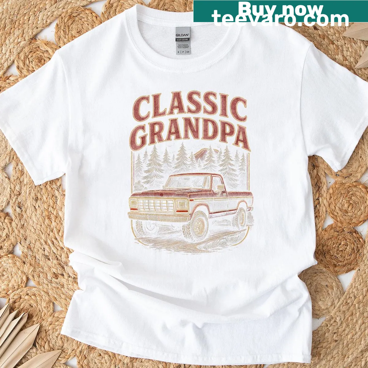 Vintage truck design with funny text for grandpas — on a men's t-shirt