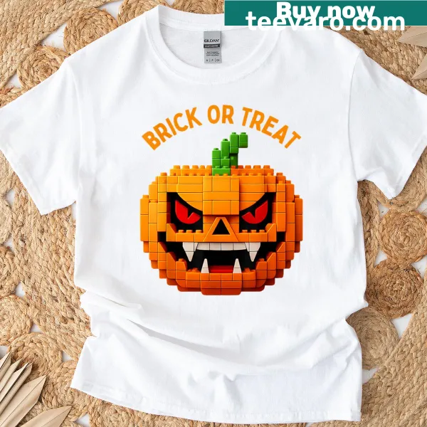 Cartoon pumpkin master builder with building blocks for kids