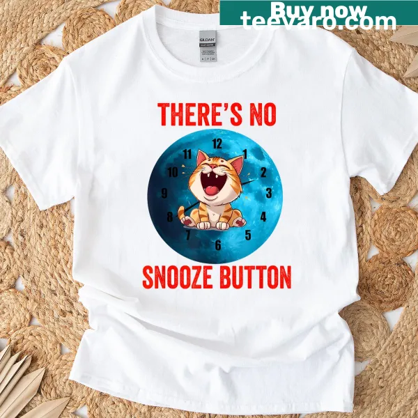 T-shirt featuring a funny cat clock design with meowing at night