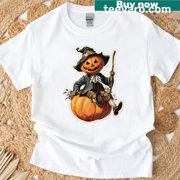 Vintage T-shirt featuring a Jack-o-lantern character.