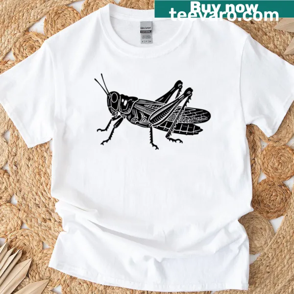 Minimalist grasshopper silhouette graphic T-shirt