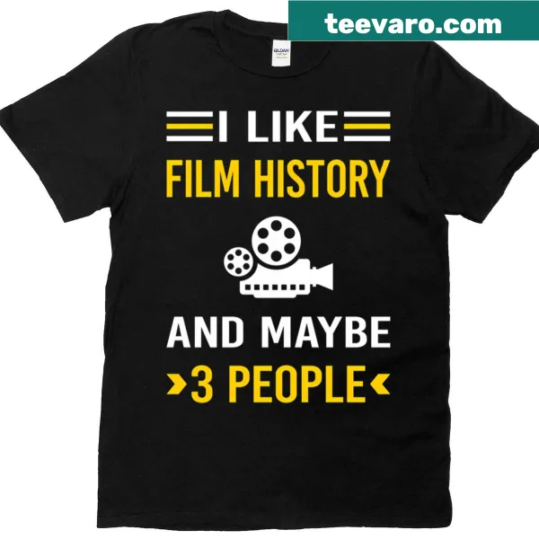 T-shirt with the phrase 'I Like 3 People' referencing film history