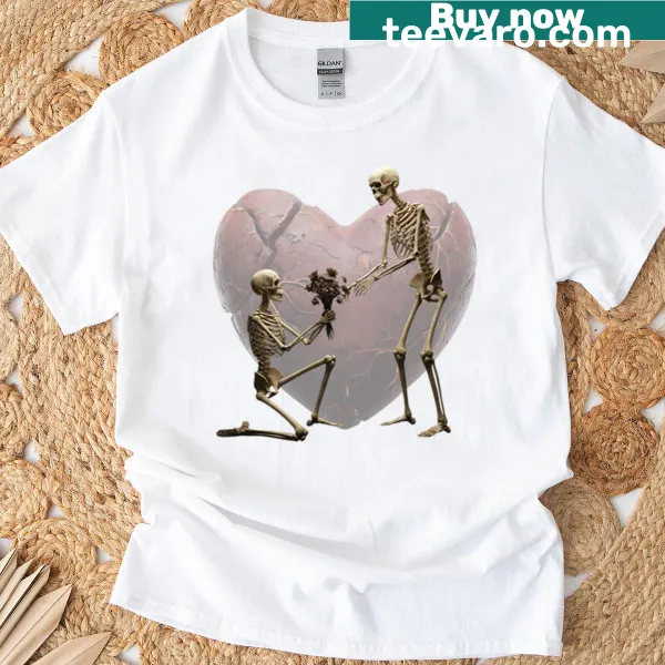 T-shirt with a heartfelt 'Love Forever' typography design