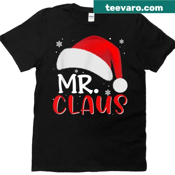 Matching Christmas t-shirts for couples with Santa hats