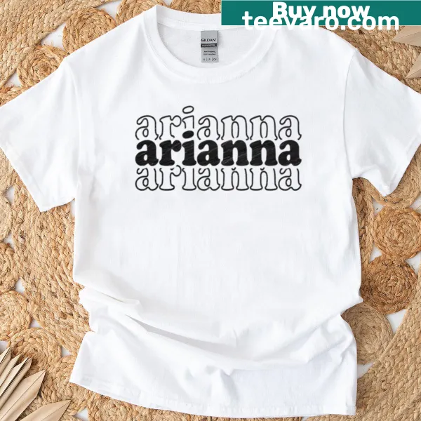 Personalized T-shirt with the name Arianna in hand-lettering