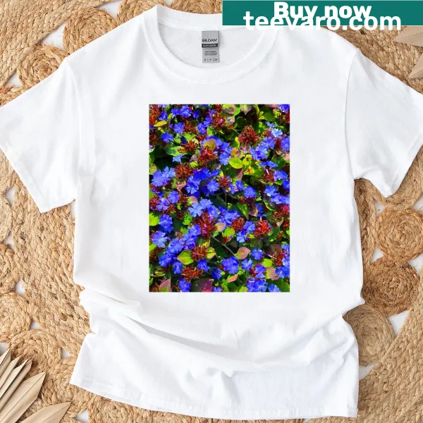 Illustration of the Chinese Plumbago flower on a t-shirt.