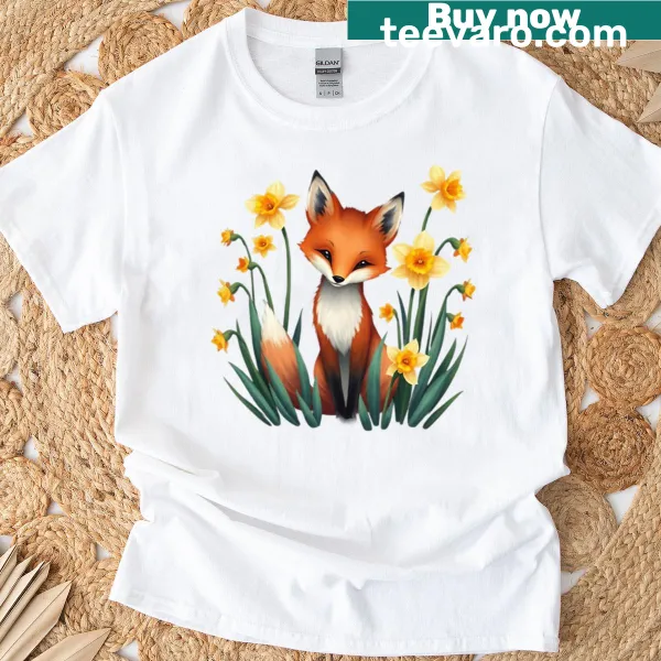 Adorable T-shirt featuring a playful fox illustration