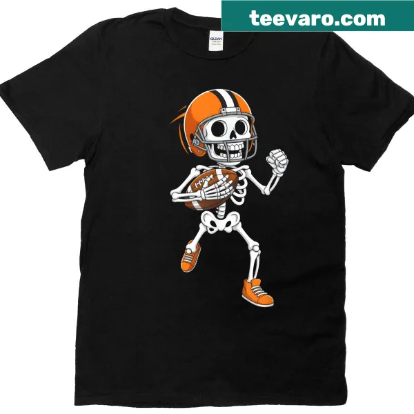 Funny skeleton playing football Halloween T-shirt
