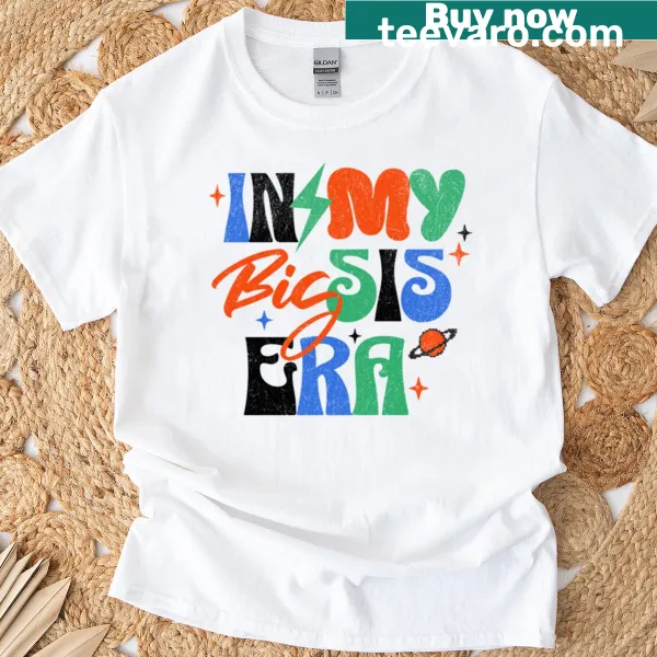 Retro bold big sister T-shirt with playful text