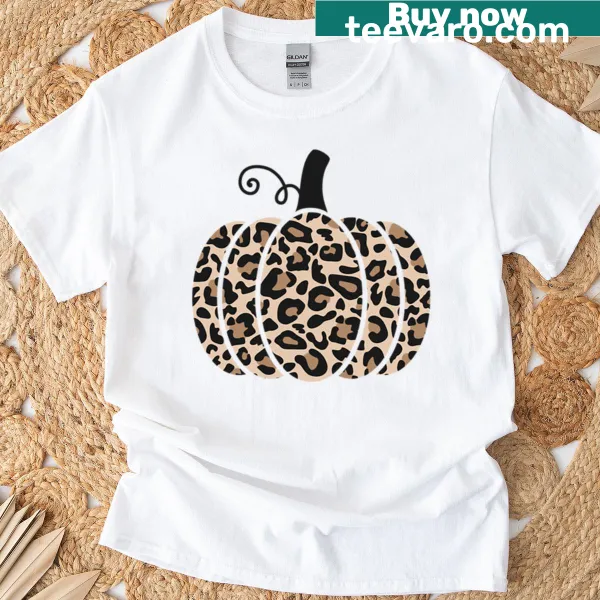 Fun pumpkin illustration with leopard print design T-shirt