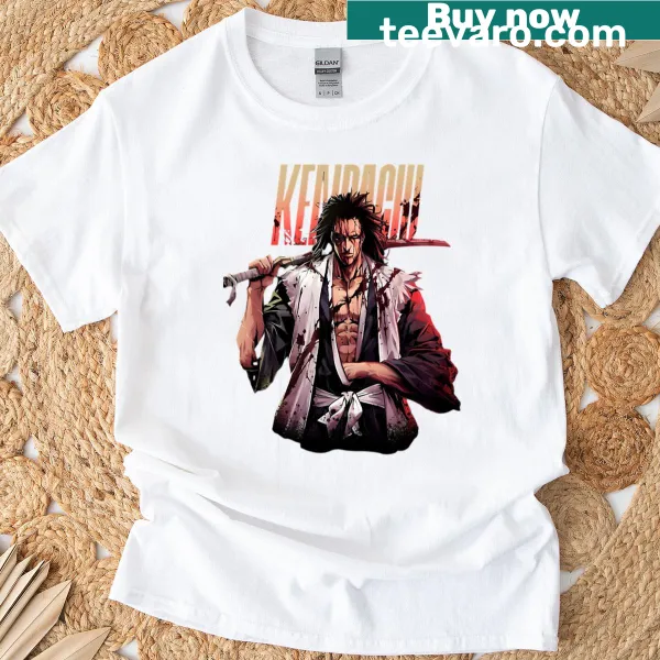 Illustrative shinigami graphic t-shirt with a skull motif