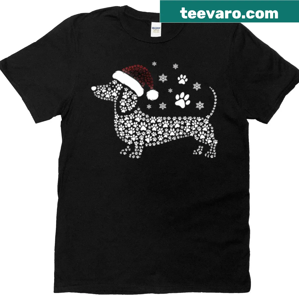 Christmas T-shirt with Santa and dachshund paw prints — on a men's t-shirt