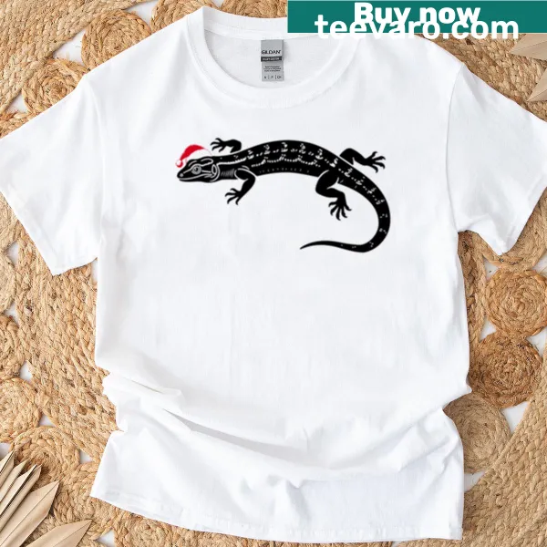Cartoon skink wearing a Santa hat design