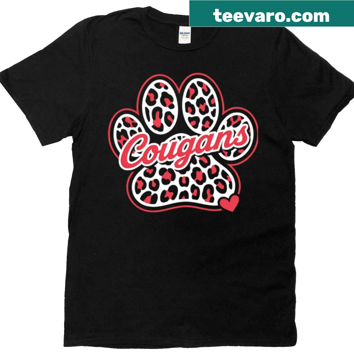 Illustration of a cougar for back to school on a t-shirt — on a men's t-shirt