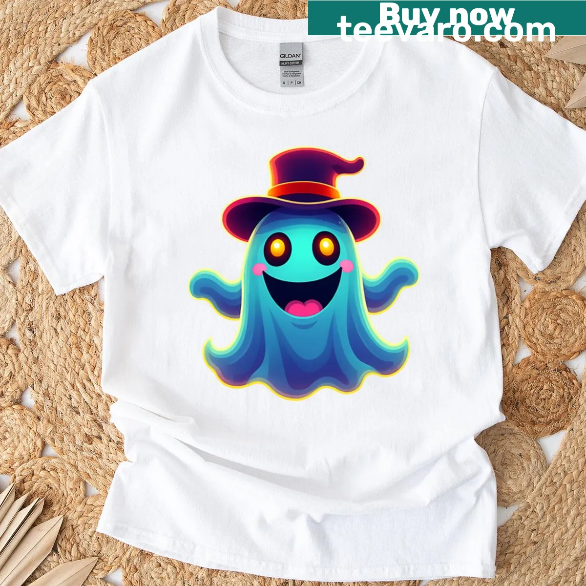 Oversized t-shirt with a cute glowing ghost in a witch hat — on a men's t-shirt