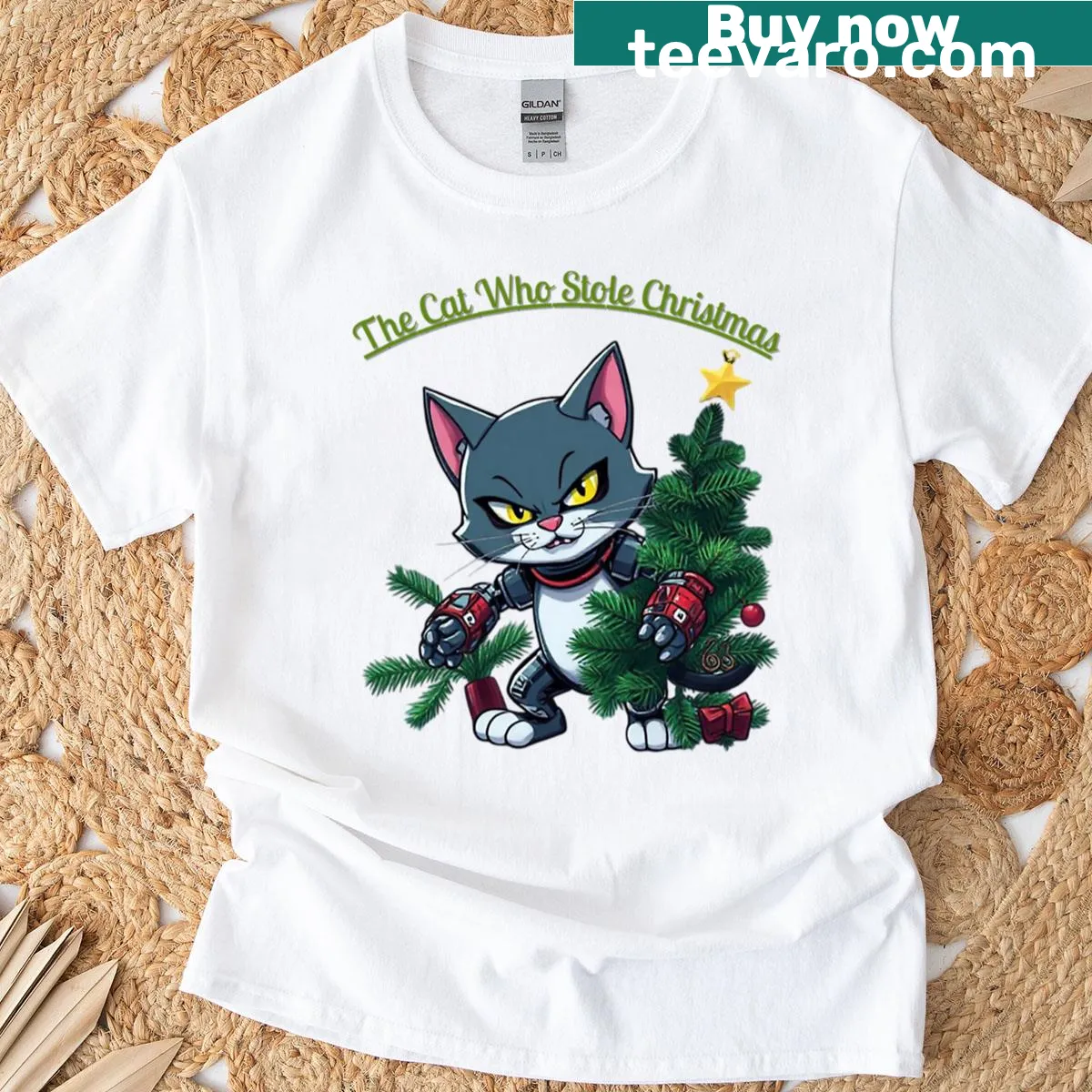 Oversized shirt featuring an illustration of a cat stealing Christmas. — on a men's t-shirt