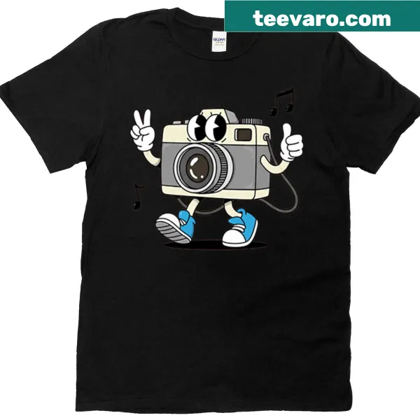 Cartoon vintage camera with peace sign and thumbs up
