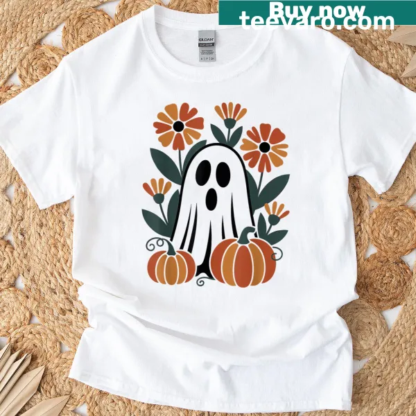 Charming vintage Halloween T-shirt with ghost and floral design