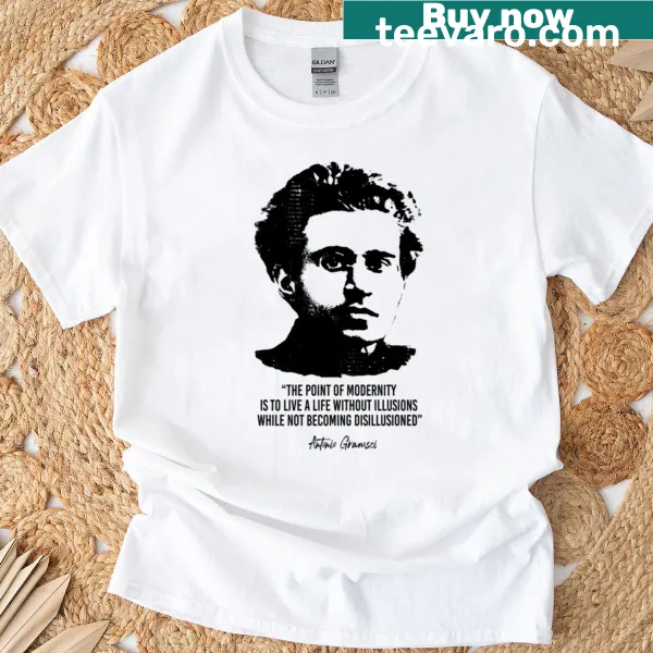 Worn look t-shirt with an inspiring quote by Antonio Gramsci