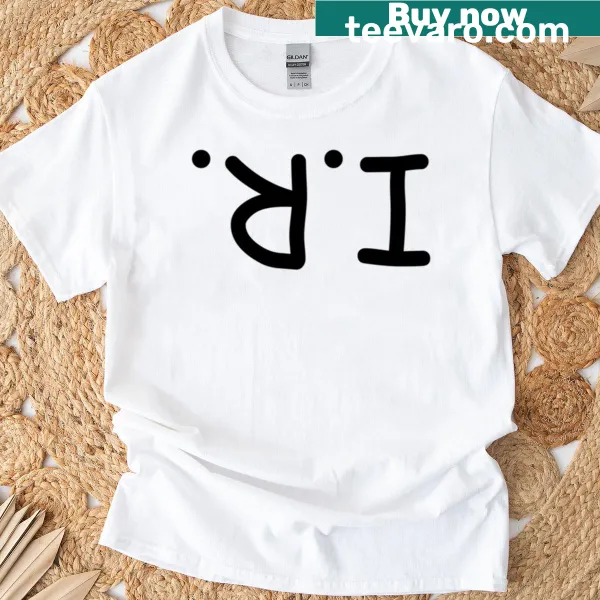 Whimsical t-shirt featuring the phrase 'Ir Baboon'