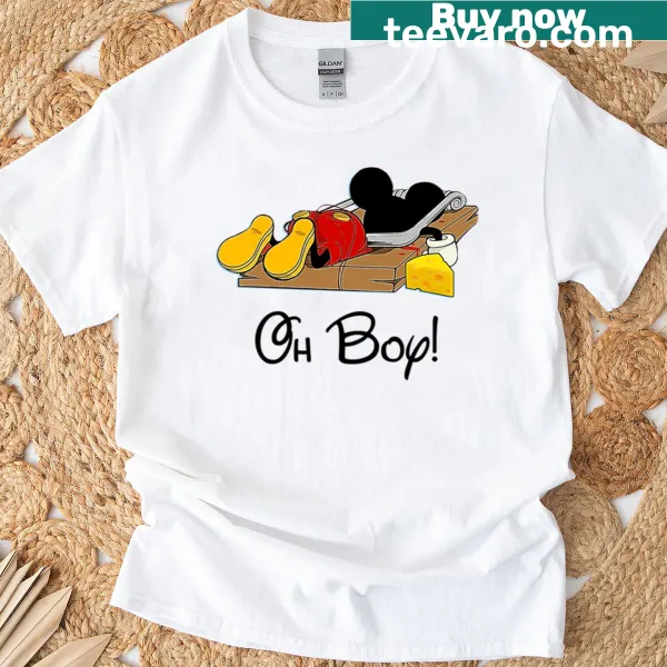 Cartoon graphic of a mouse trap on t-shirt