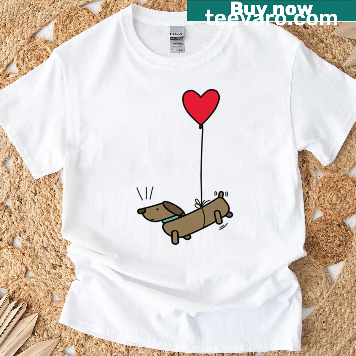 Cute dachshund illustration floating in the air on a t-shirt — on a men's t-shirt