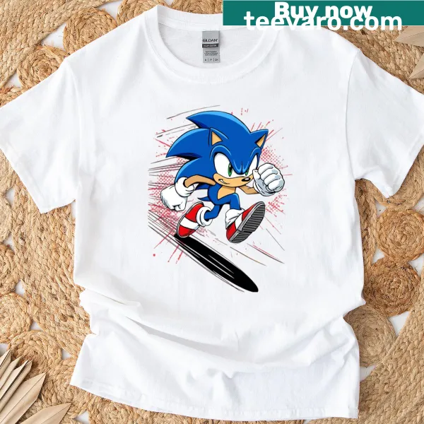 T-shirt featuring Sonic The Hedgehog in action
