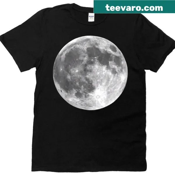 Telescope graphic focused on a full super moon for 2025