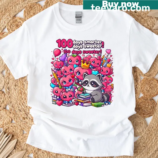 Happy raccoon graphic T-shirt for 100th day of school.