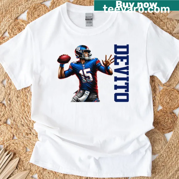 T-shirt featuring the number 15 in badge-style print