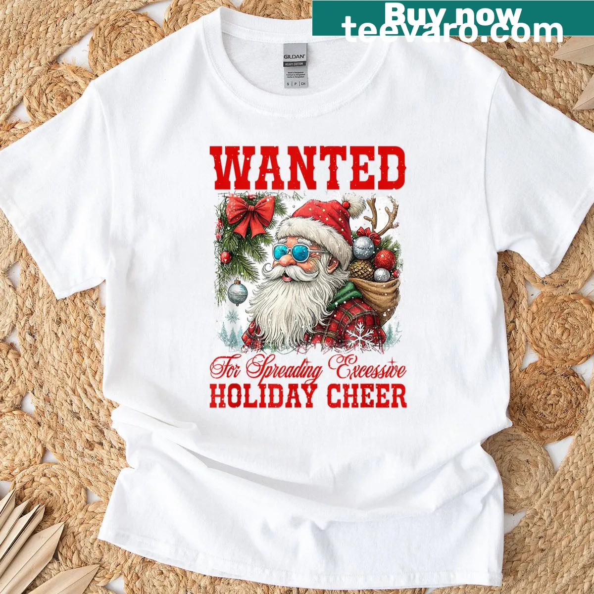 Funny Santas Wanted holiday t-shirt with humorous text — on a men's t-shirt