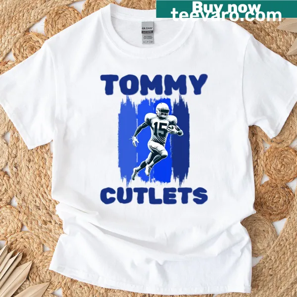 Illustrated Italian hand gesture and number 15 on football t-shirt.